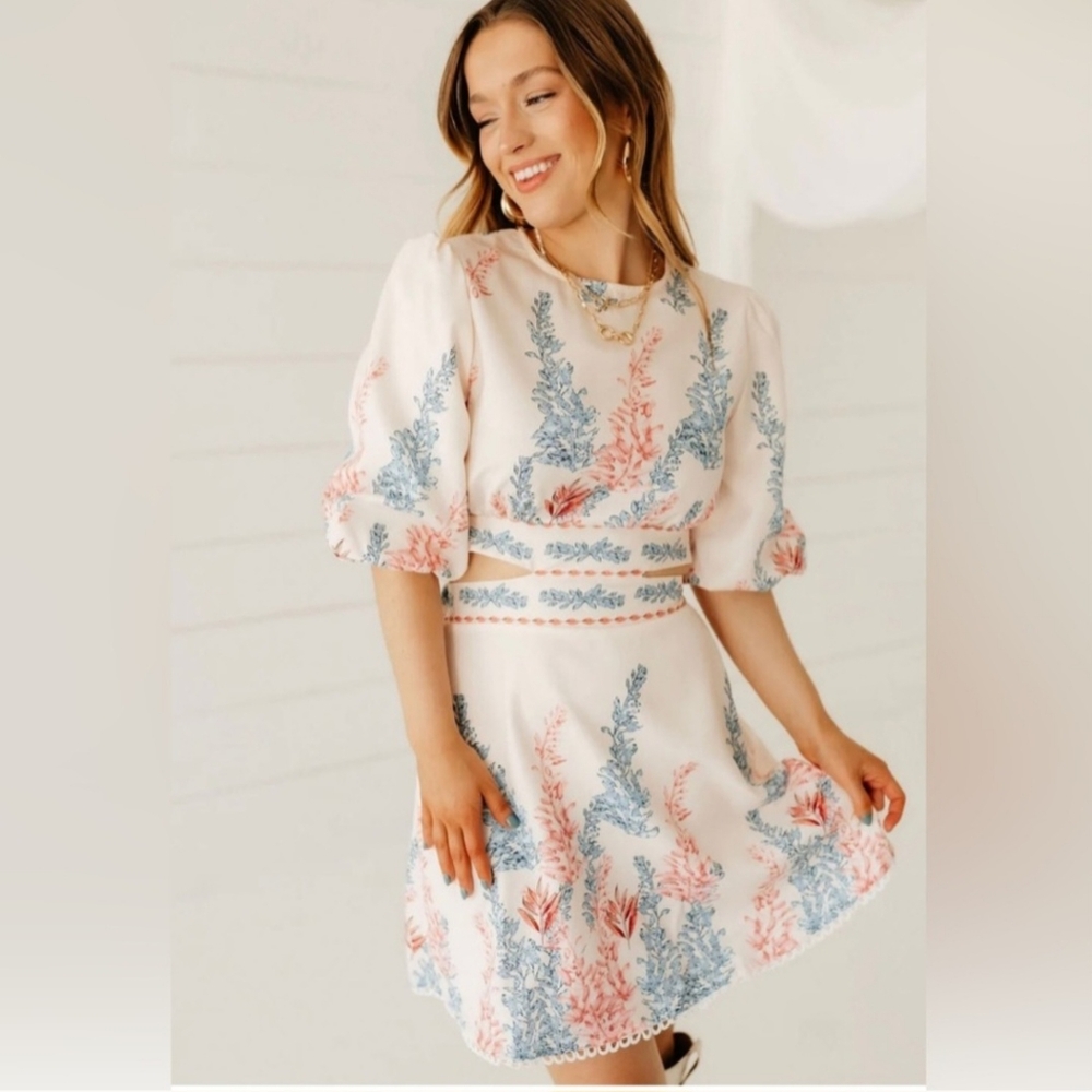 Floral Embroidered White Dress Sunday Up
